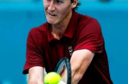 华体会官方平台下载-意大利网球队险胜世界网球队，费德勒打破历史纪录的简单介绍