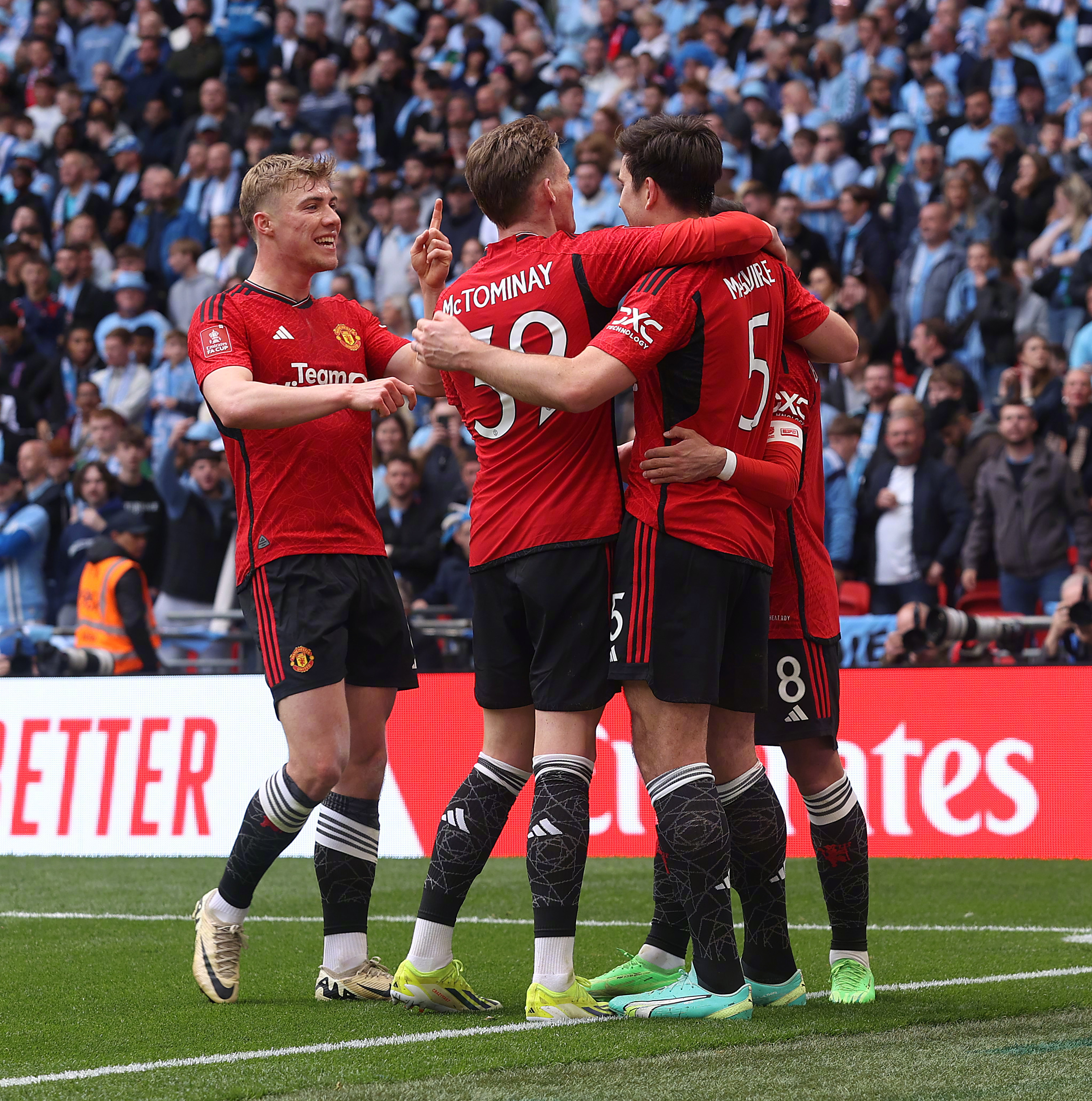 英格兰大胜乌克兰，坚定晋级欧洲杯半决赛