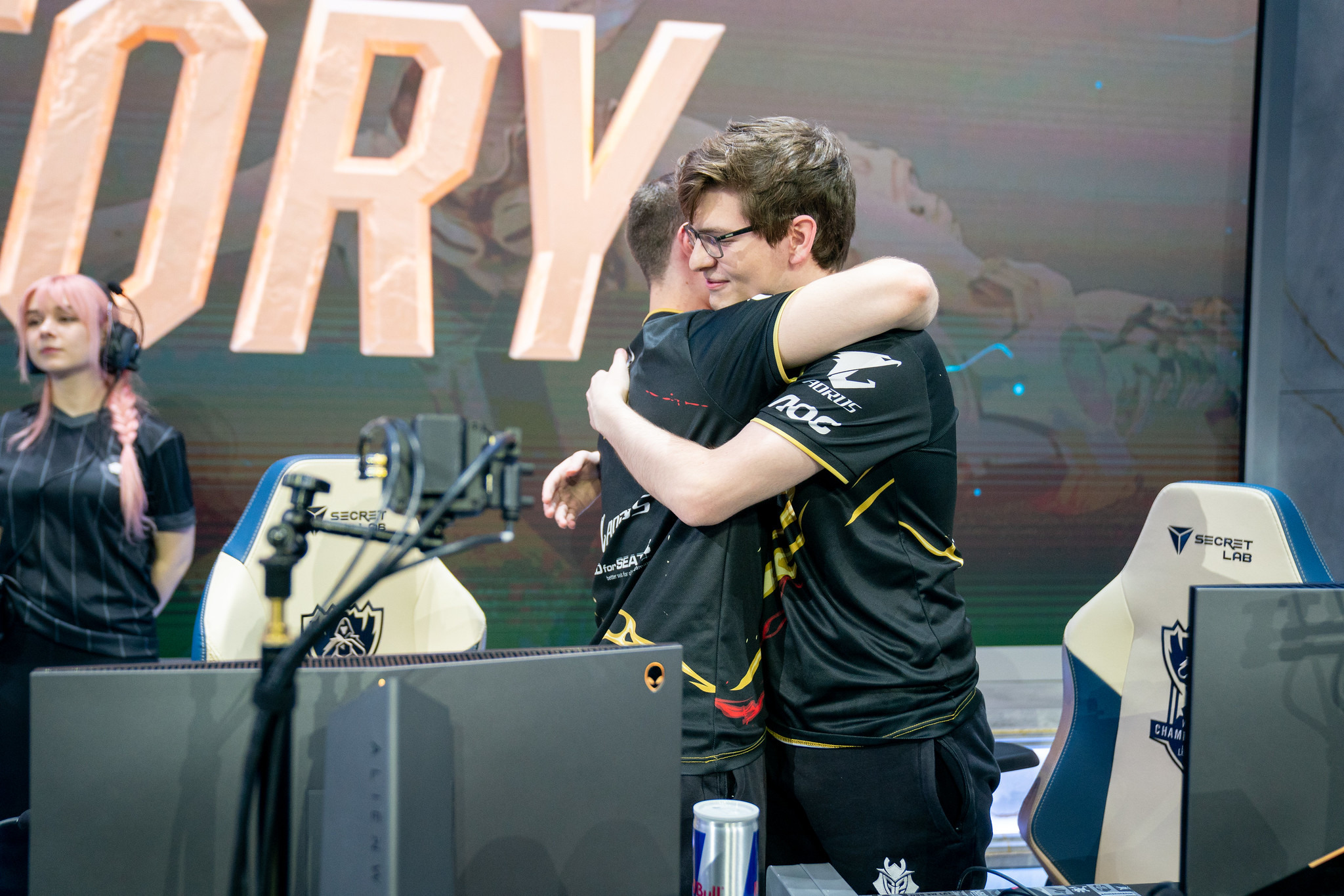 HKA绝杀G2，Caps完成史诗逆转顶尖较量入围赛，引爆全场热议