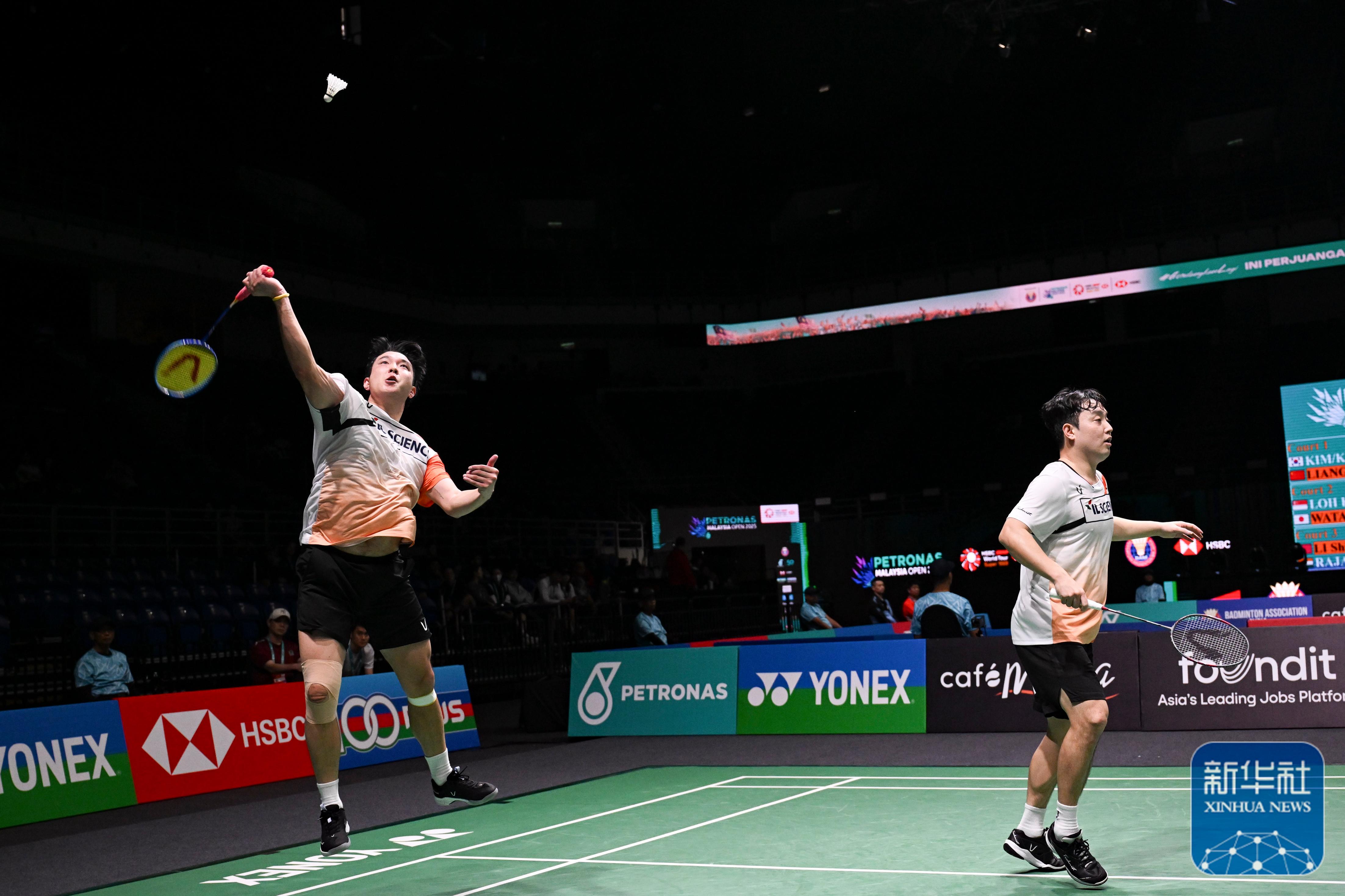 印尼羽毛球队鏖战马来西亚羽毛球队，戴资颖制霸全场