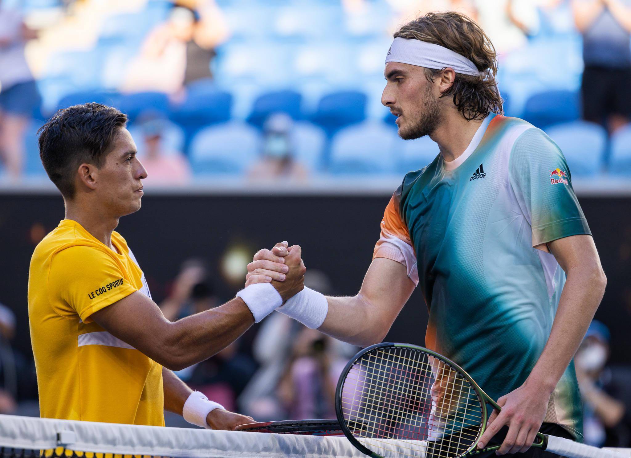 澳大利亚网球队绝地反击英国网球队，西西帕斯惊艳世界