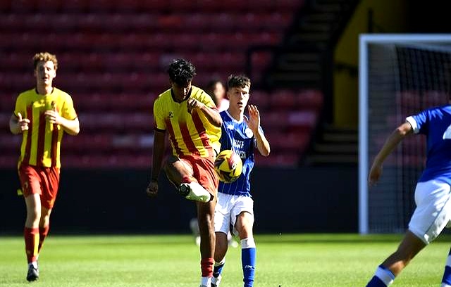 沃特福德客场逆转，重回保级赛季的希望