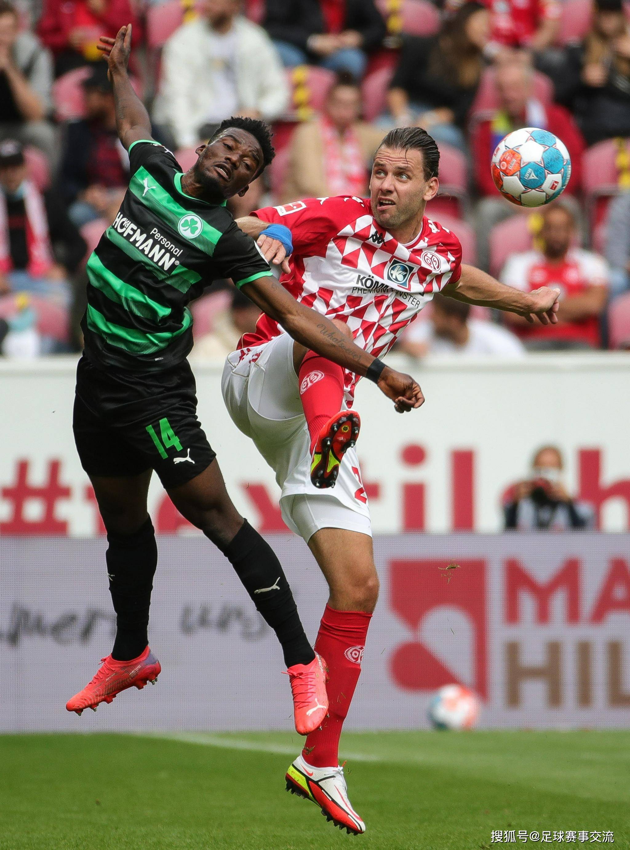 沃尔夫斯堡在客场输给了汉诺威96 沃尔夫斯堡在客场输给了汉诺威96