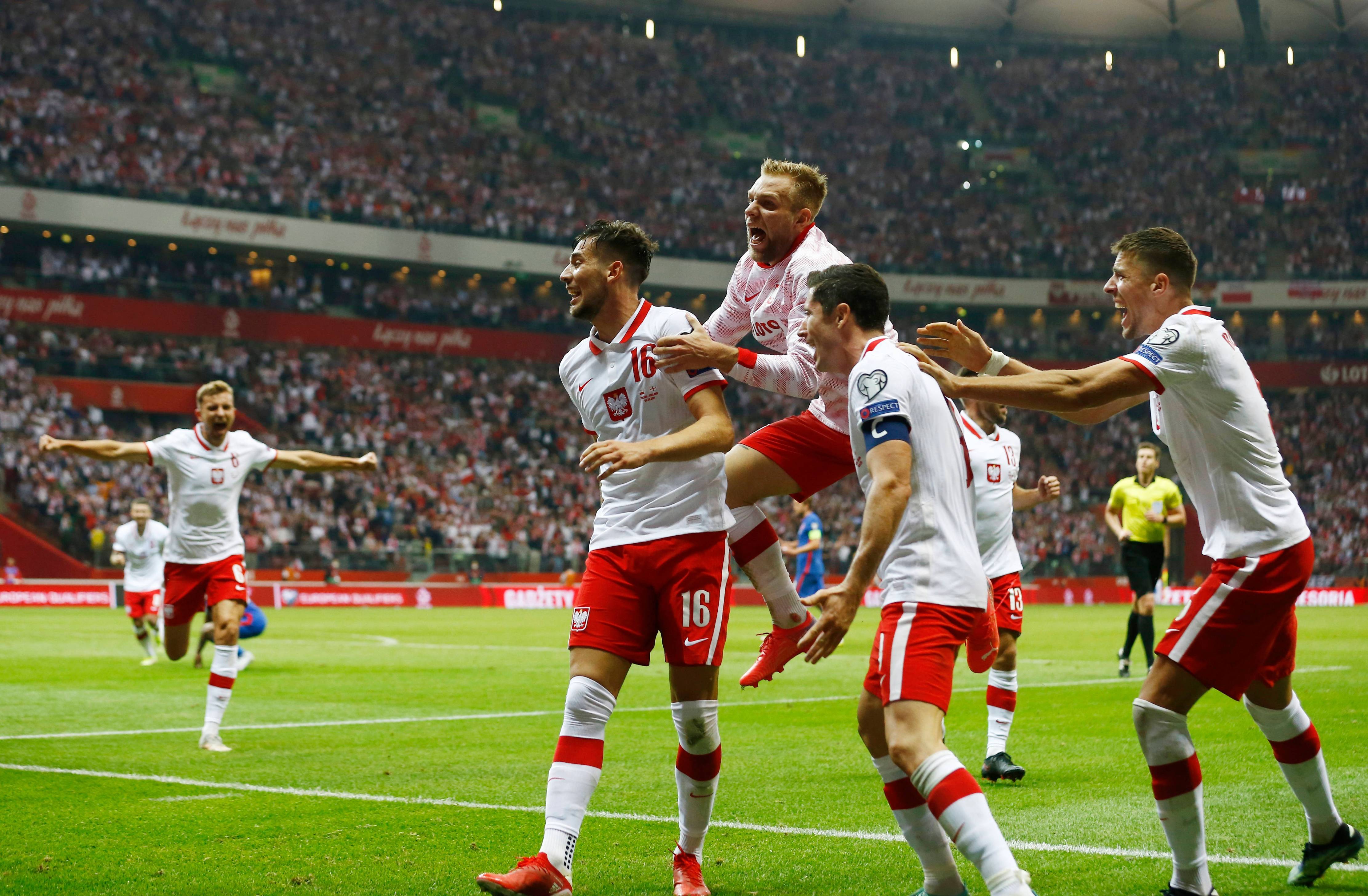 希腊客场不敌芬兰，希腊1-2输给芬兰